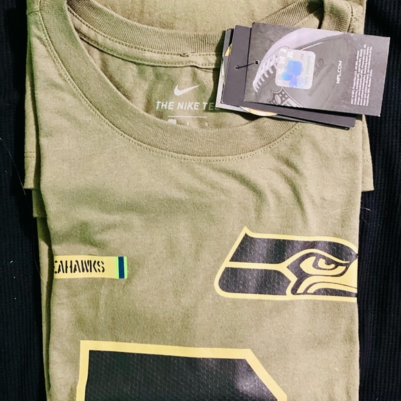 NWT Nike army green t-shirt size LG.Seattle Seahawks Russle Karrington Wilson #3 - Picture 6 of 7